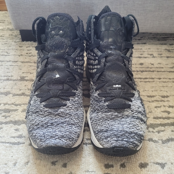 Nike Lebron 17 'In The Arena' Size 9 - Picture 3 of 11